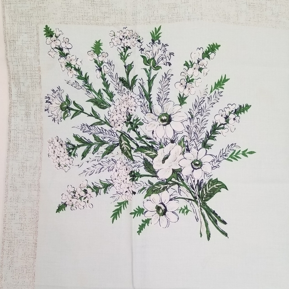 VINTAGE blue green floral linen square tablecloth subtle tan border 51x51 inches - Picture 6 of 9